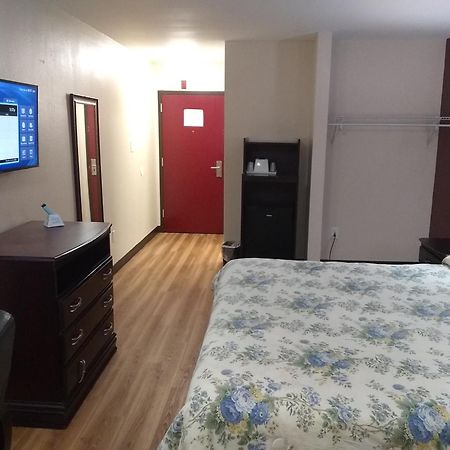 لاوريل Red Crown Inn المظهر الخارجي الصورة