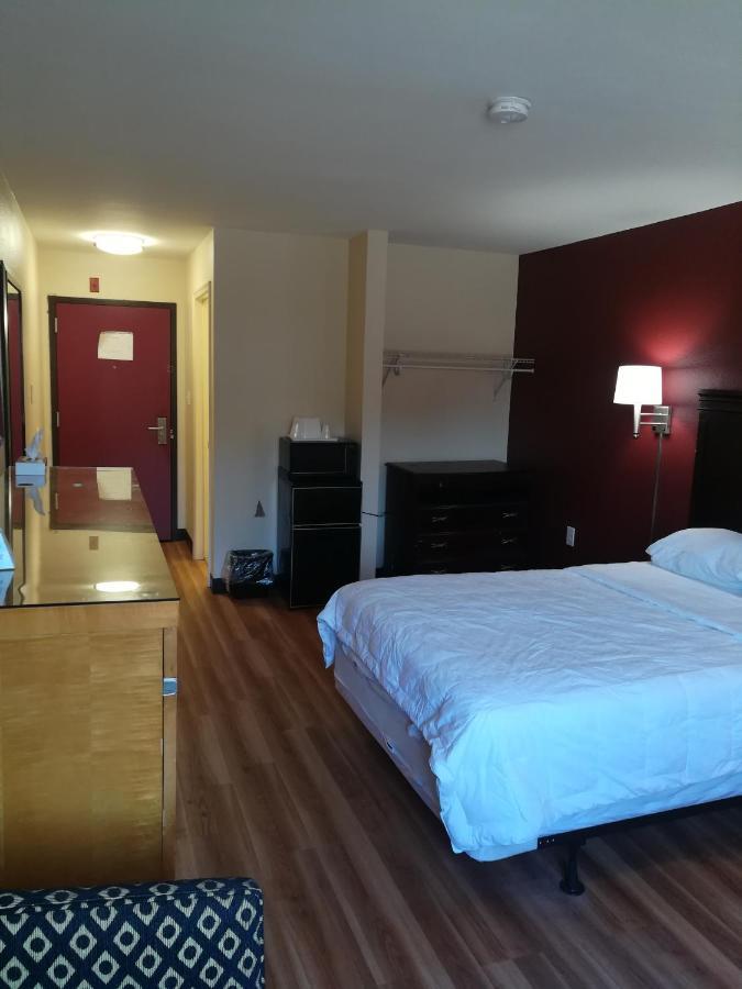لاوريل Red Crown Inn المظهر الخارجي الصورة